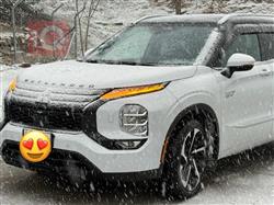 ميتسوبيشي اوتلاندر